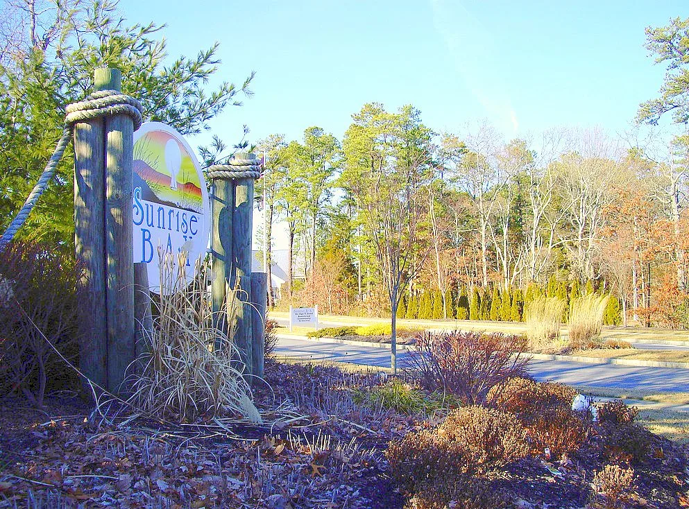 Sunrise Bay entrance sign with landscaping