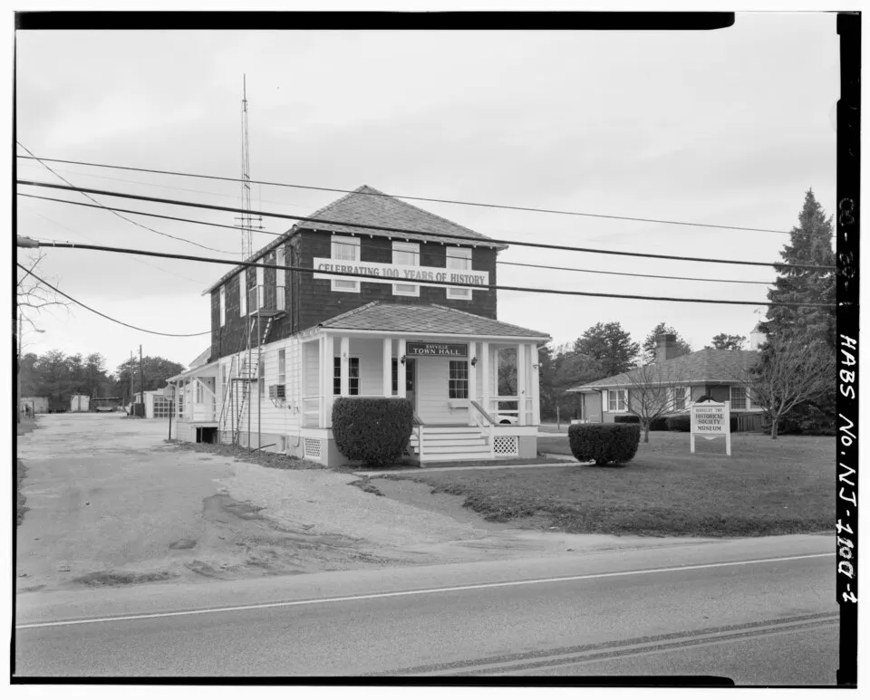 Historic American Buildings Survey photo of the Bayville Town Hall on U.S. Route 9, with the historical society museum beside it